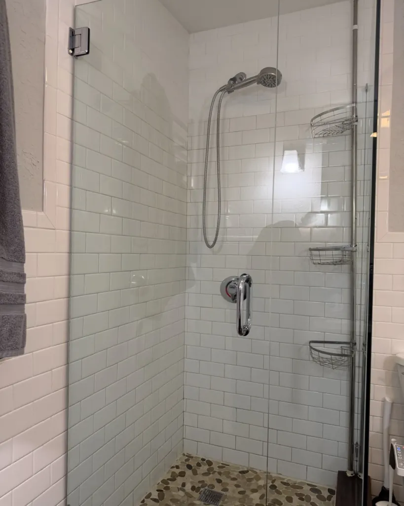 Clean tiled shower after a Casabela visit