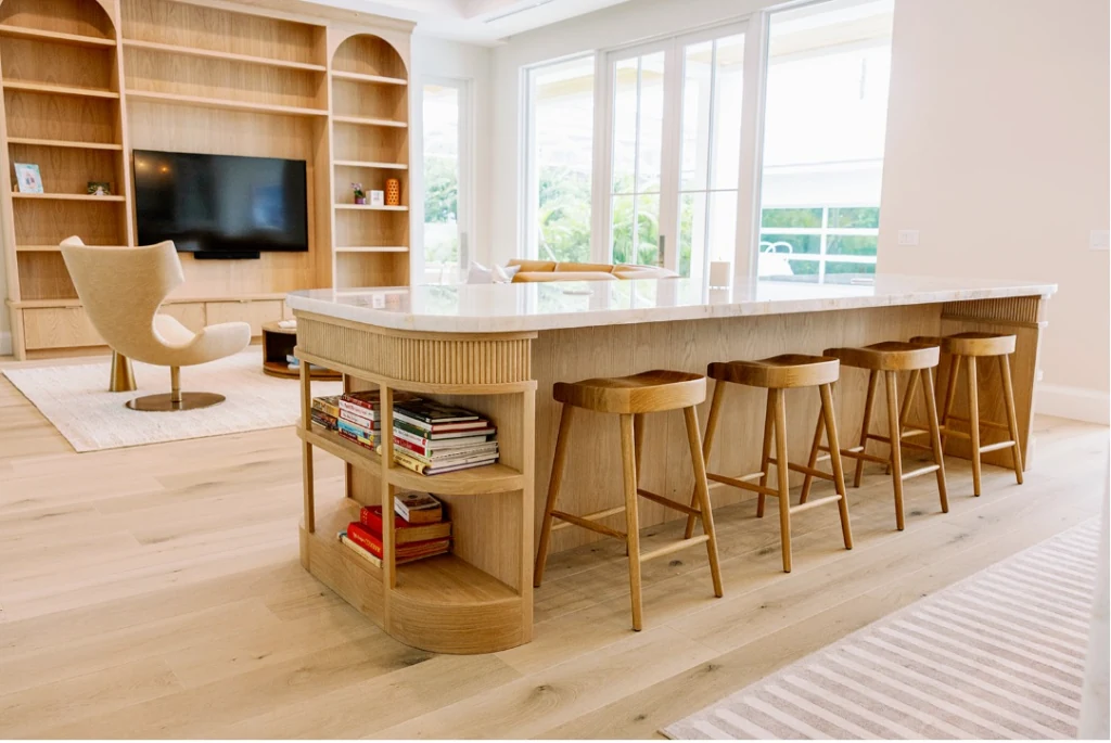 Kitchen island and living area after a Casabela cleaning
